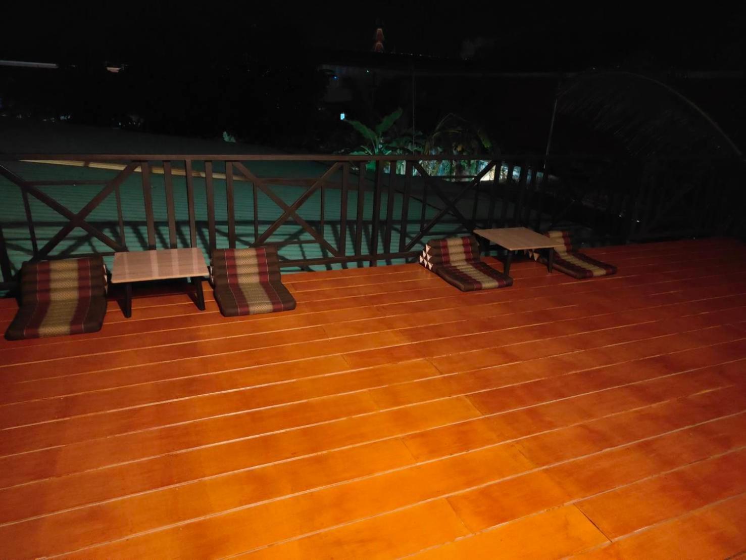 Smilingface Guesthouse Sukhothai Esterno foto